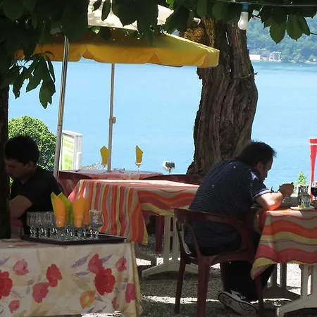 Restaurant - Acacias Bellevue Hotel