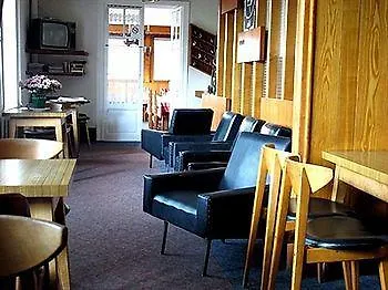 Restaurant - Acacias Bellevue מלון וויריר-דו-לאק